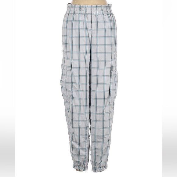 Aritzia Golden Tna White checkered/plaid print cargo jogger pants - Picture 1 of 11